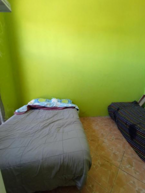 Camas para descansar en el centro en espacio compartido